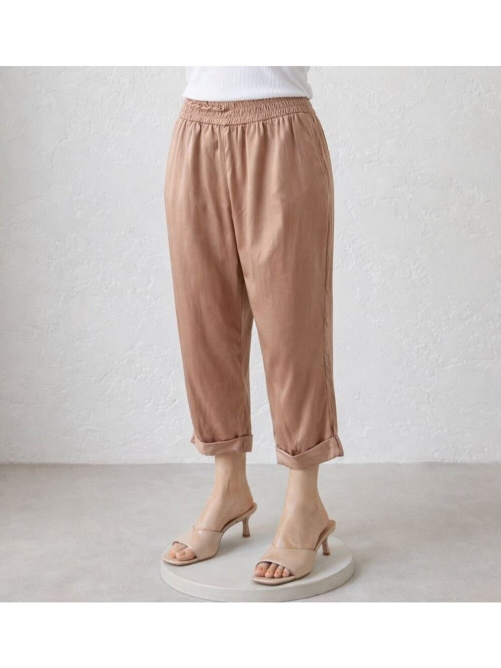 Soft Surroundings Satin Cropped Lining Pants – Women’s Size M, Rose Taupe